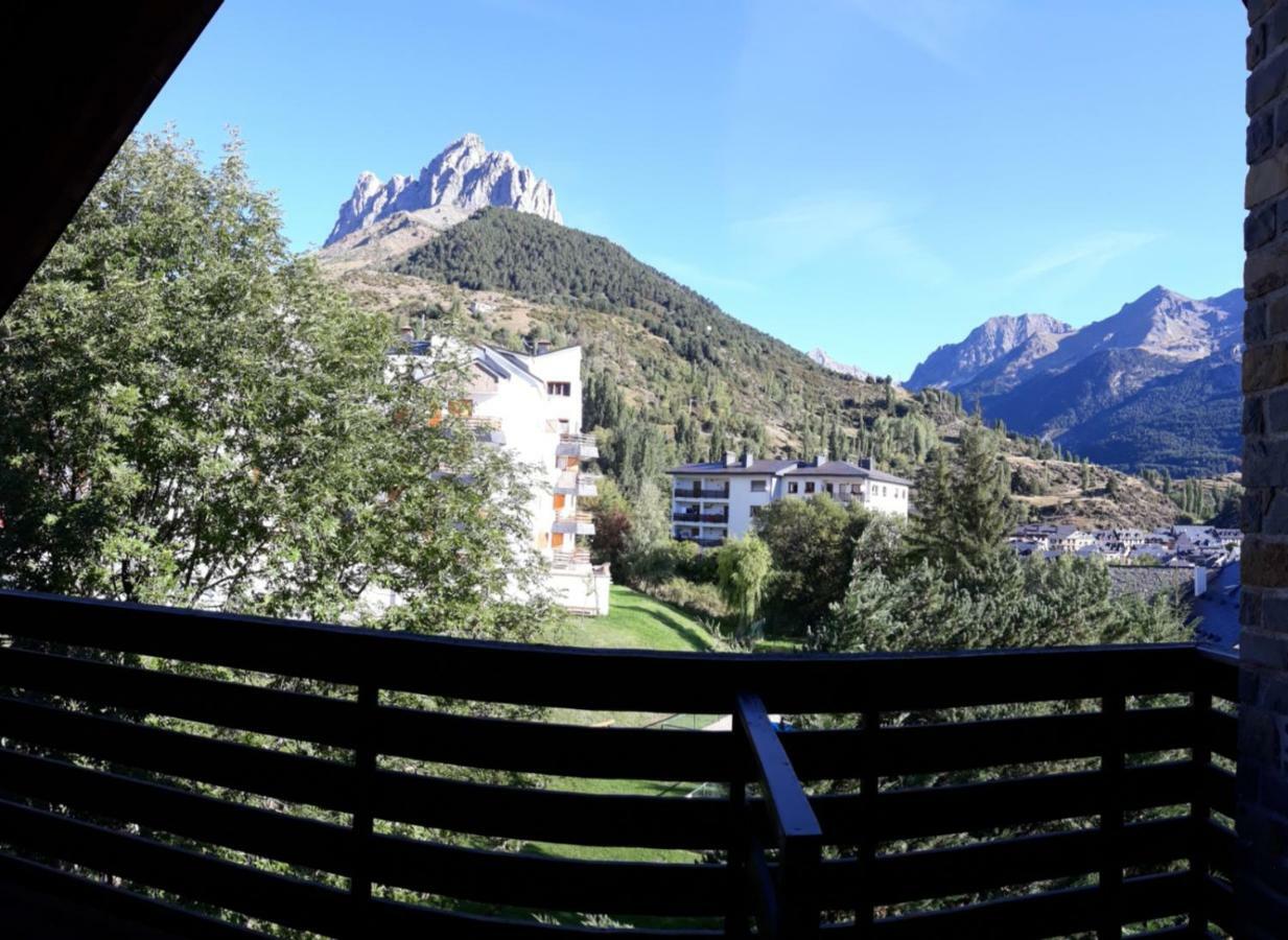 Excelsior. Espectacular y exclusivo apartamento en Sallent de Gállego. Esterno foto